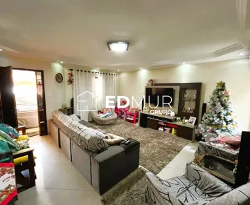 Sobrado com 4 Quartos à venda, 200m² no Vila Camilópolis, Santo André