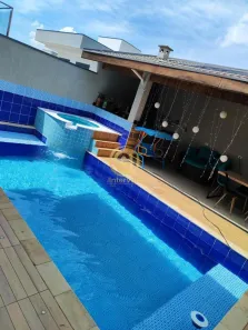 Sobrado com 3 Quartos à venda, 210m² no Condomínio Residencial Fogaça, Jacareí
