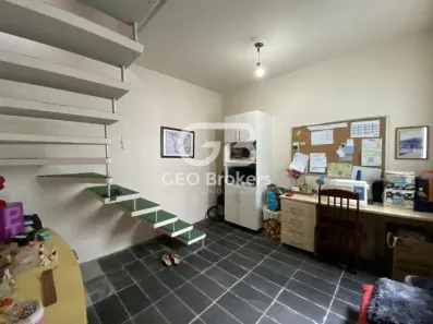 Sobrado com 3 Quartos à venda, 160m² no Loteamento Villa Branca, Jacareí