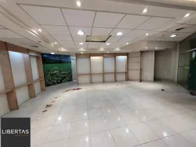 Ponto Comercial com 3 Quartos à venda, 211m² no Floresta, Porto Alegre