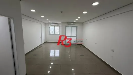 Sala Comercial à venda, 45m² no Vila Mathias, Santos