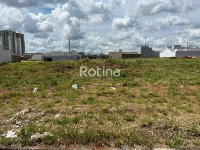 Lote/Terreno à venda, 307m² no Laranjeiras, Uberlândia