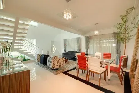 Casa com 7 Quartos à venda, 600m² no Jardim da Saúde, São Paulo