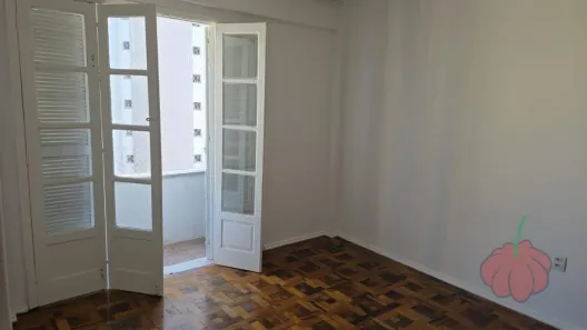 Apartamento com 2 Quartos à venda, 79m² no Independência, Porto Alegre