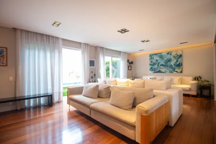 Casa com 4 Quartos à venda, 424m² no Jardim Sílvia (Zona Oeste), São Paulo