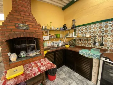 Casa com 8 Quartos à venda, 246m² no Campo Grande, Santos