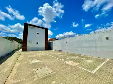 Apartamento com 3 Quartos à venda, 61m² no Pedras, Itaitinga