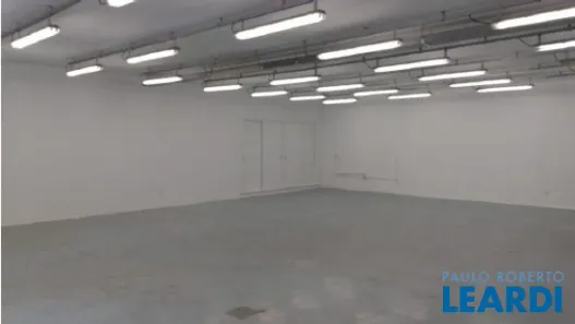 Ponto Comercial para alugar, 208m² no República, São Paulo