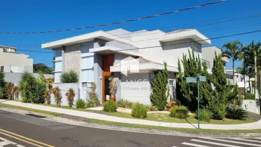 Casa de Condomínio com 3 Quartos à venda, 270m² no Swiss Park, Campinas