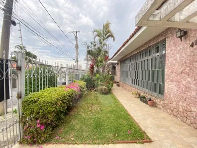 Casa com 3 Quartos à venda, 276m² no Jardim Franca, São Paulo