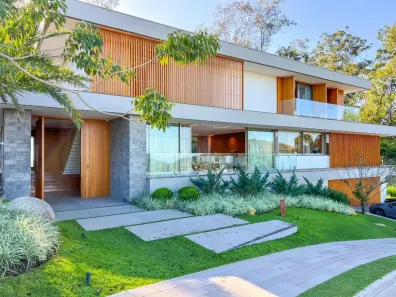 Casa de Condomínio com 4 Quartos à venda, 585m² no Vila Nova, Porto Alegre