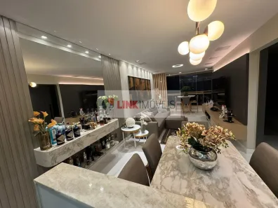 Apartamento com 2 Quartos para alugar, 75m² no Praia do Canto, Vitória