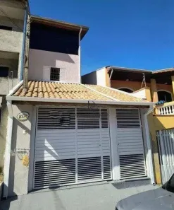 Sobrado com 3 Quartos à venda, 173m² no Residencial Paraíso, Taubaté