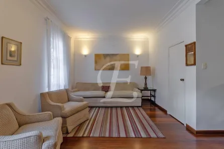 Sobrado com 3 Quartos para alugar, 300m² no Jardim Europa, São Paulo