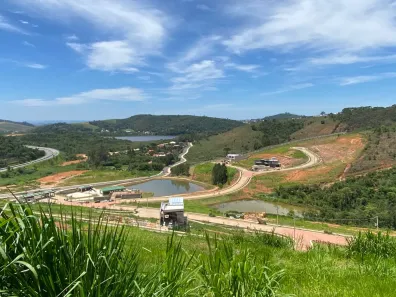 Lote/Terreno à venda, 301m² no Vina Del Mar, Juiz de Fora