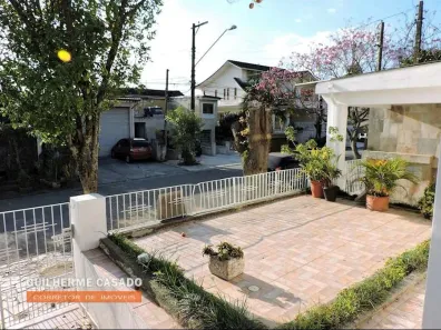 Casa com 3 Quartos para alugar, 187m² no Jardim da Glória, Cotia