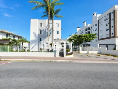 Apartamento com 3 Quartos para alugar, 62m² no Abraão, Florianópolis