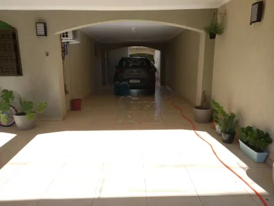 Casa com 4 Quartos à venda, 179m² no Independência, Ribeirão Preto
