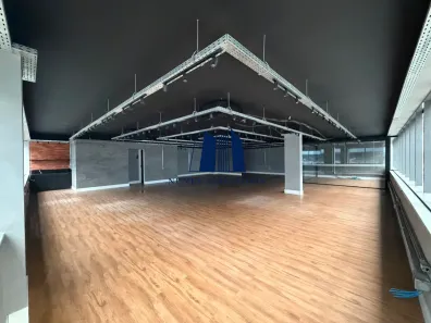Sala Comercial para venda ou aluguel, 201m² no Barra Olímpica, Rio de Janeiro