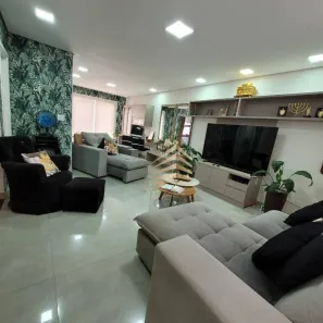 Casa de Condomínio com 3 Quartos à venda, 227m² no Parque Renato Maia, Guarulhos