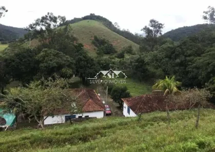 Fazenda/Sítio com 4 Quartos à venda, 360m² no Correntezas, Silva Jardim