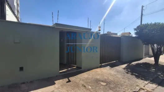Sobrado com 2 Quartos para alugar, 294m² no Vila Belvedere, Americana