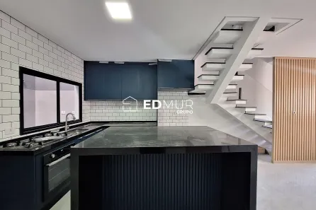 Sobrado com 3 Quartos à venda, 130m² no Jardim Santo Antônio, Santo André