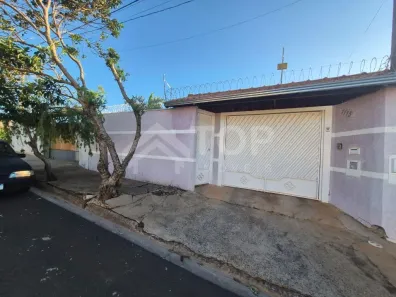 Casa com 2 Quartos à venda, 115m² no Jardim Embaré, São Carlos