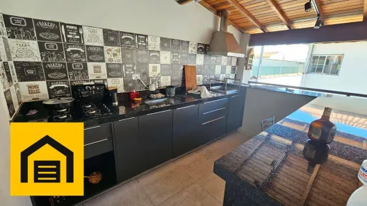 Sobrado com 4 Quartos à venda, 342m² no Parque São Vicente, Mauá