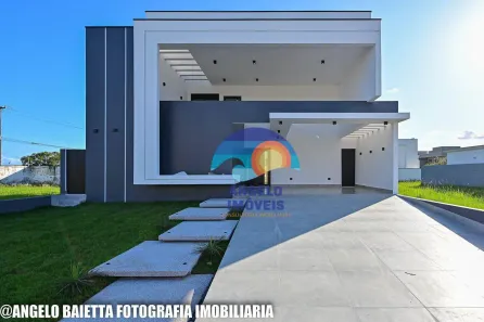 Casa de Condomínio com 5 Quartos à venda, 290m² no Centro, Peruíbe