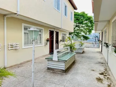 Sobrado com 3 Quartos à venda, 100m² no Vila Campo Grande, São Paulo