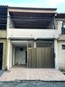 Sobrado com 2 Quartos à venda, 133m² no Flores, Manaus