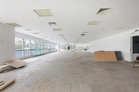 Ponto Comercial com 2 Quartos para alugar, 387m² no Cidade Monções, São Paulo