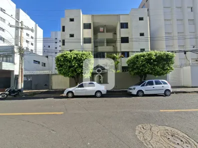 Apartamento com 3 Quartos para alugar, 98m² no Saraiva, Uberlândia
