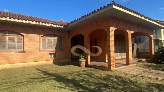 Imóvel Comercial com 3 Quartos para alugar, 215m² no Centro, Gravataí