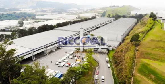 Galpão/Depósito/Armazém para alugar, 1147m² no Itaqui, Itapevi