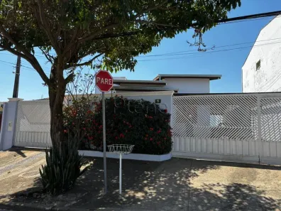 Casa com 3 Quartos à venda, 304m² no Vila Proost de Souza, Campinas
