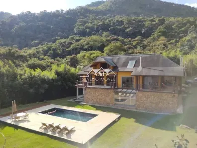 Casa com 4 Quartos à venda, 869m² no Itaipava, Petrópolis