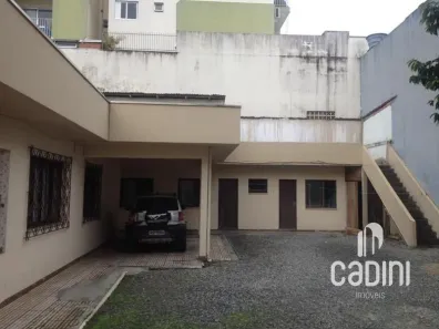Casa com 5 Quartos à venda, 200m² no Centro, Balneário Camboriú