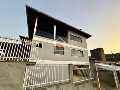 Apartamento com 2 Quartos para alugar, 69m² no Água Verde, Blumenau