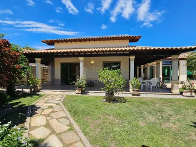 Casa com 3 Quartos à venda, 300m² no Paraty, Araruama