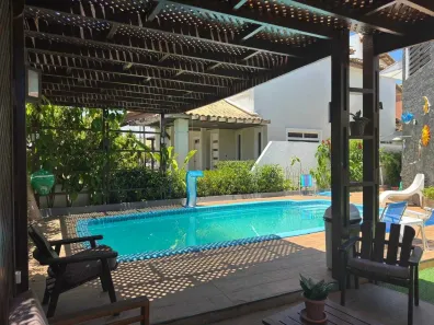 Casa de Condomínio com 5 Quartos à venda, 330m² no Aruana, Aracaju