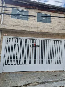 Sobrado com 3 Quartos à venda, 134m² no Vila Júlia, Poá