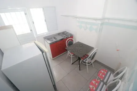 Apartamento com 1 Quarto para alugar, 10m² no Centro, Pelotas