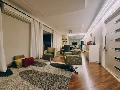 Apartamento com 3 Quartos à venda, 135m² no Jardim Campo Grande, São Paulo