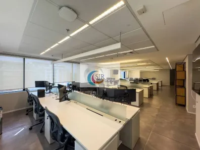 Sala Comercial para alugar, 217m² no Jardim Paulista, São Paulo