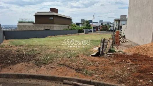 Lote/Terreno à venda, 388m² no Taquaral, Piracicaba