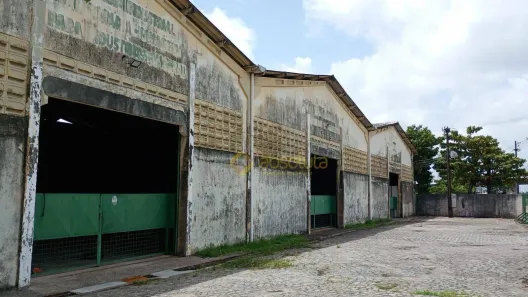Galpão/Depósito/Armazém para venda ou aluguel, 1250m² no Areias, Recife