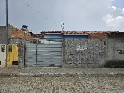 Casa com 2 Quartos à venda, 126m² no Maria Quitéria, Feira de Santana