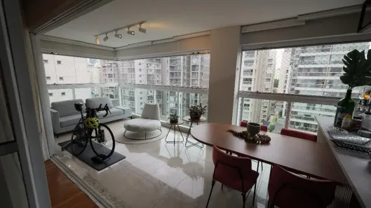Apartamento com 4 Quartos à venda, 210m² no Vila Olímpia, São Paulo